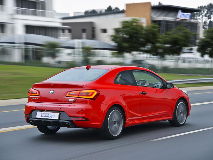  Kia Cerato Koup 2014 года  (ZA) (фото 20 из 30)